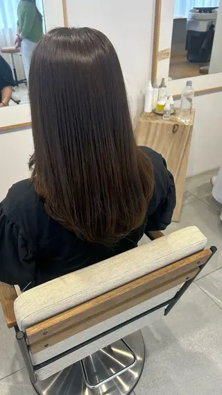 セミロング knock な お 烏丸御池のヘアスタイル