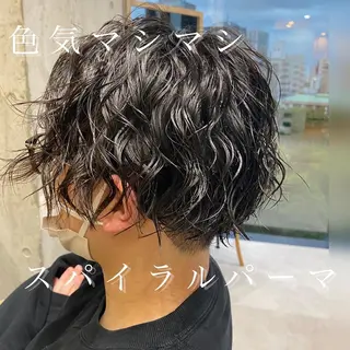 パーマ メンズ 似合う髪型が 分からない方へのヘアスタイル