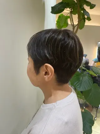 ショート カラー 丸みショート/メンズ カット　佐々木真未のヘアスタイル