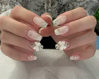 ネイル nail_era_ ainaのネイルデザイン