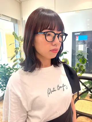 ミディアム カラー 三輪 珠美のヘアスタイル