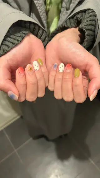 ネイル 板垣 まいのネイルデザイン
