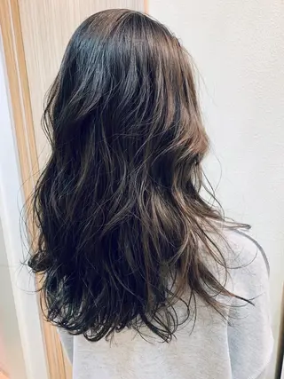セミロング 🌸スタイリスト 山浦美恵のヘアスタイル