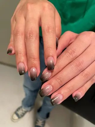 ネイル Atelier  Sii所属・Ami 🦥のネイルデザイン