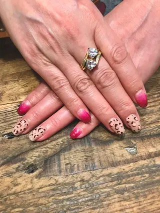 ネイル 佐藤  悠子のネイルデザイン