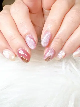 ネイル ECLAT エクラ所属・寺山 千鶴のネイルデザイン