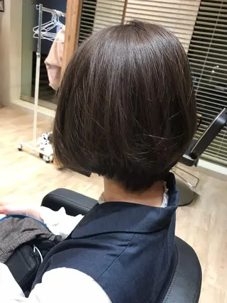 ショート カラー 大久保 隆蔵のヘアスタイル