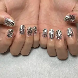 ネイル y u m e / 学芸大学のネイルデザイン