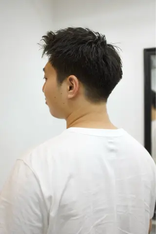 メンズ 🦠デザインカラー/ 魚瀬あおい🦠のヘアスタイル