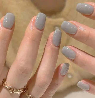 ネイル Queens PUPUのネイルデザイン