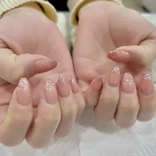 ネイル アンリッシュ新宿東口 小泉のネイルデザイン