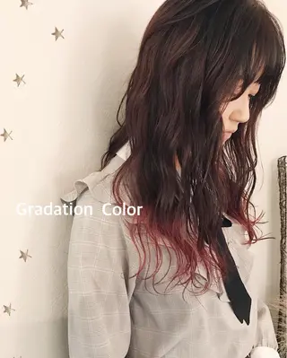 ロング カラー 市川 千夏のヘアスタイル