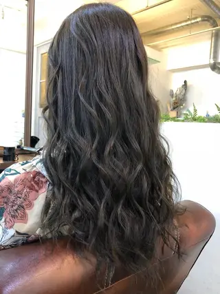 ロング 吉田 典弘のヘアスタイル