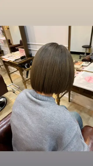 ショート カラー houda marinのヘアスタイル