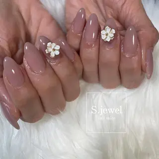 ネイル S. JEWELのネイルデザイン