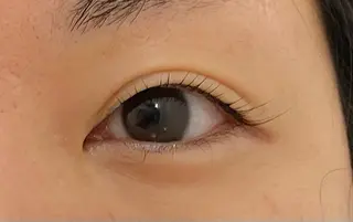 メンズ マツエク・マツパ irieアイリー 鈴木紀美の眉毛・アイブロウイメージ
