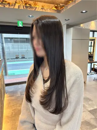 ロング カラー レイヤー✂︎ぷつボブ 艶カラー🤍noaのヘアスタイル