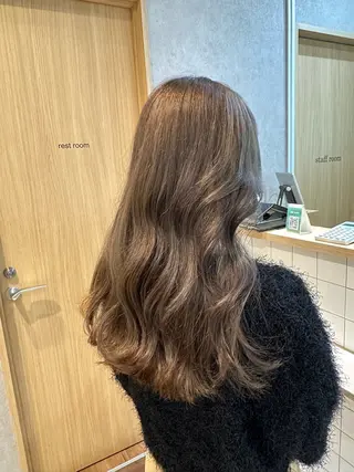 ロング カラー ヘアアレンジ REONA🪽✨薬院 レイヤーカット🫧のヘアスタイル