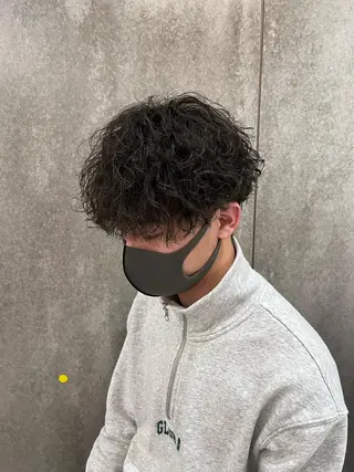 ショート パーマ メンズ 瀧野 翔吾【メンズ特化】のヘアスタイル