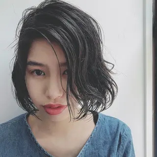 パーマ pole/apartment所属・💓パーマ，💗 レイヤーカットのヘアスタイル