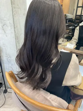 ロング ✨色持ちの良い艶 カラー✨蟹江真世のヘアスタイル