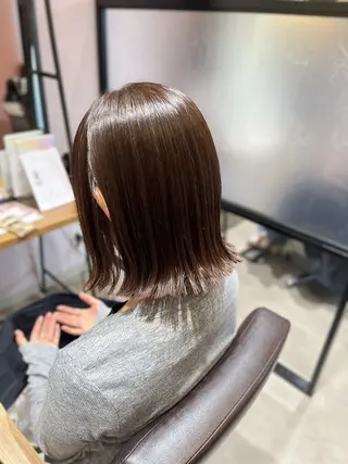 カラー 西原 愛紗のヘアスタイル