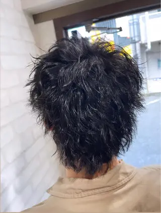 ショート パーマ メンズ 栄/レイヤーカット /ケアブリーチ🍁楓のヘアスタイル