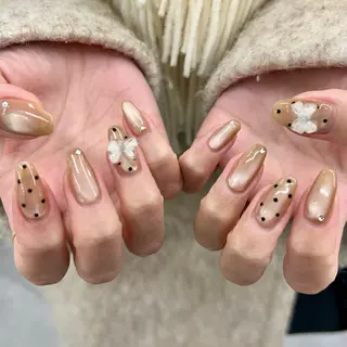 ネイル K. Ayanaのネイルデザイン