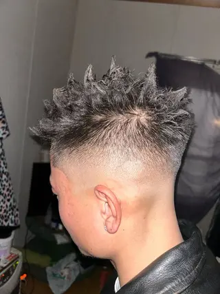 ショート メンズ 仙庭 風輝のヘアスタイル