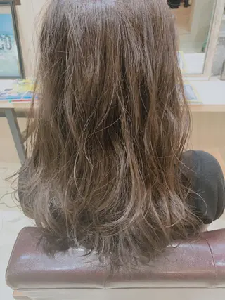 ミディアム nico【代表】 市川 拓也のヘアスタイル
