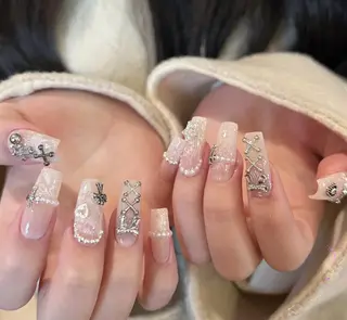 ネイル 🍑 momo_nailのネイルデザイン