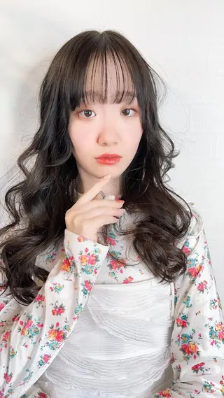 ロング ヘアアレンジ Re:ta KANZOの眉毛・アイブロウイメージ