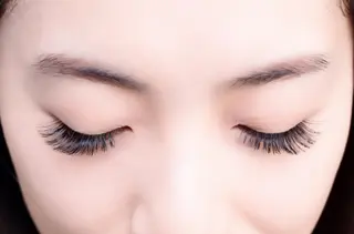 マツエク・マツパ mari .のマツエク・マツパデザイン