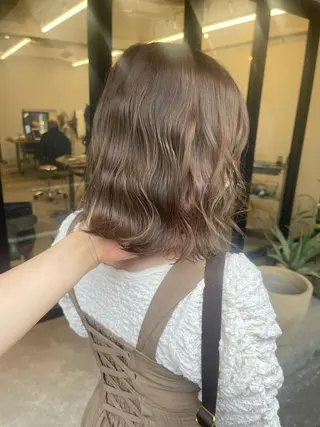 ミディアム カラー 渋谷ケアブリーチ Suuのヘアスタイル