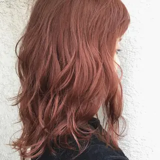 ミディアム カラー 艶髪・酸性ストレート フリツのヘアスタイル