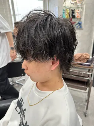 ショート パーマ メンズ ユウ🪄 パーマ指名No1のヘアスタイル