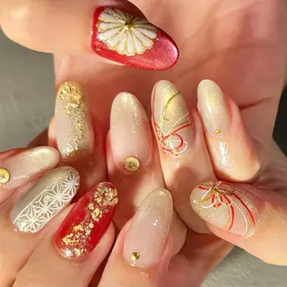 ネイル nailsalon R’のネイルデザイン