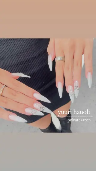 ネイル ハイビスカス ネイルサロンのネイルデザイン