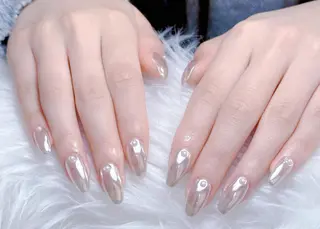 ネイル 小島 阿佑美のネイルデザイン