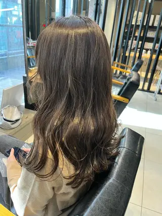 ロング カラー ヘアアレンジ メンズ ネイル マツエク・マツパ アイブロウ 透明感カラー🤎 ゆりのヘアスタイル