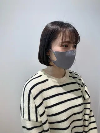 セミロング カラー ヘアアレンジ 髪と心を整える美容師 透明感カラー/ボブのヘアスタイル