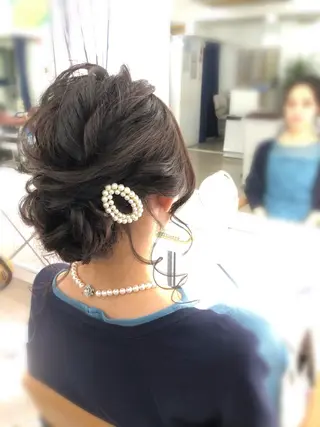 ミディアム laera 佐藤のヘアスタイル