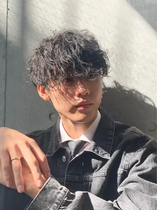 ショート パーマ メンズ 🧸赤み消し🐾 ラベンダ/ミルクティのヘアスタイル