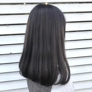 セミロング カラー 菅沢 奈生のヘアスタイル
