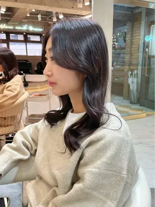 ロング カラー レイヤーカット、ボブ GLROWのヘアスタイル