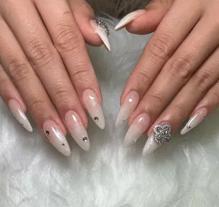 ネイル M.jewelry himeka🍒のネイルデザイン