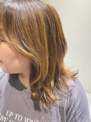ミディアム 馬場 紅亜のヘアスタイル