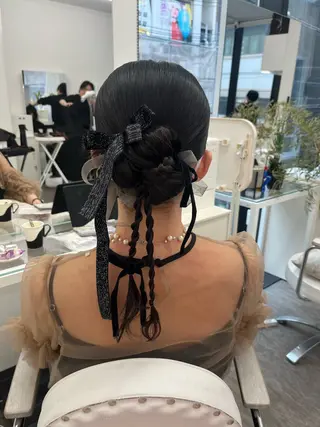 セミロング ヘアアレンジ ERENA💚 ヘアアレンジのヘアスタイル