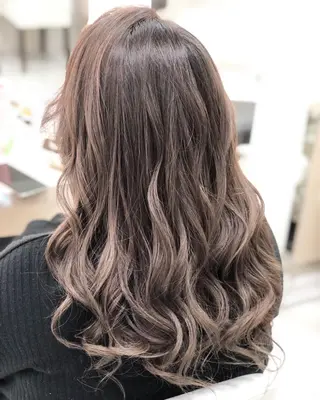 ロング カラー 産休中です。 🌹sayu🌹のヘアスタイル