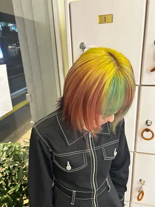 ミディアム カラー ミヤザキ ナギ🈂️のヘアスタイル